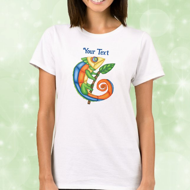T-shirt Imaginaire coloré Lizard Leaf sur Branche (Bright colourful fantasy lizard holding leaf on branch on adult womans tee shirt.)
