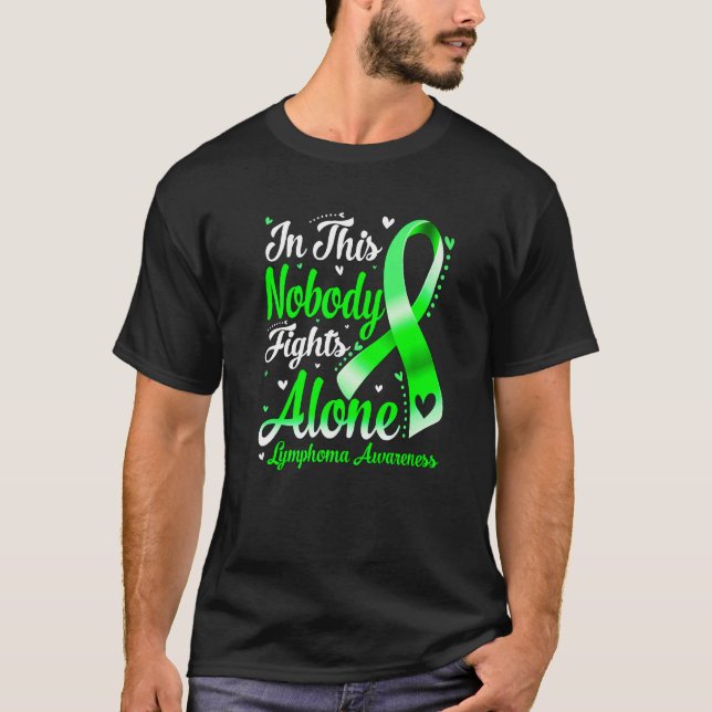 T-shirt In This Family Nobody Fight Alone Lymphoma Awarene (Devant)