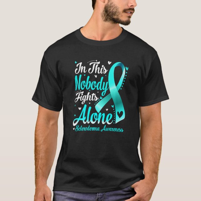 T-shirt In This Family Nobody Fight Alone Scleroderma Awar (Devant)