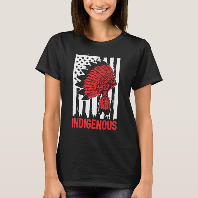 T-shirt Indigènes Native American Matt USA Drapeau (Devant)