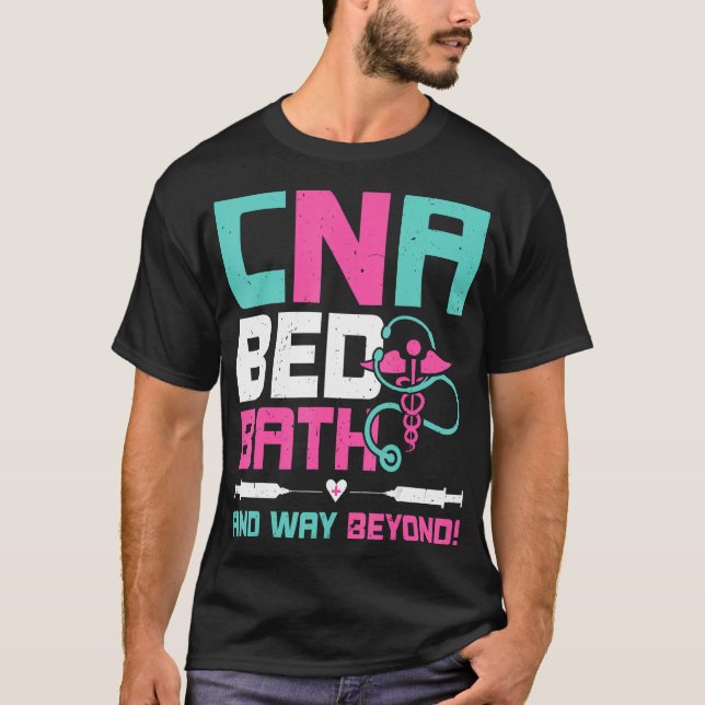 T-shirt Infirmière adjointe certifiée CNA Bain de lit et W (Devant)