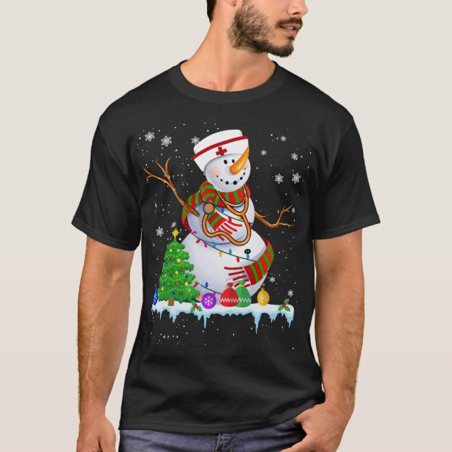 T-shirt Infirmière de neige lumières Noël Noël Arbre de No (Devant)