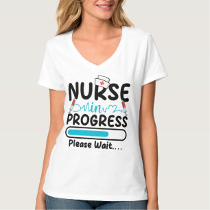 T-shirt Infirmière en cours de chargement Femmes col en V