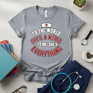T-shirt Infirmière fière Infirmière audacieuse Cadeau d'ap