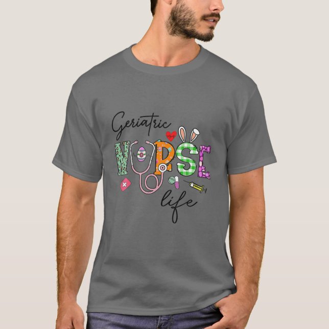T-shirt Infirmière gériatrique Grossesse Grossesse Oeuf Am (Devant)
