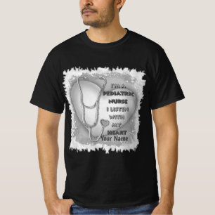 T-shirt infirmière pédiatrique de coeur gris