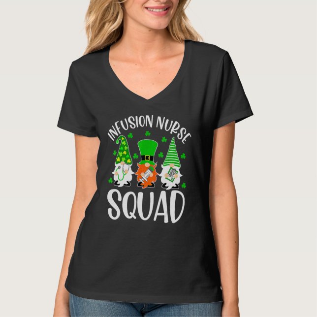 T-shirt Infusion Nurse Squad Nursing St Patrick Day Gnomes (Devant)