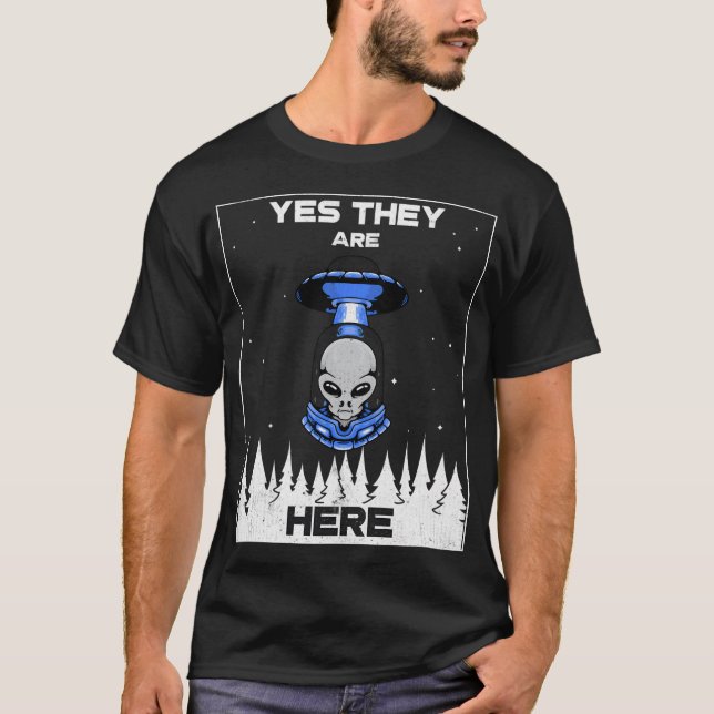 T-shirt Invasion Alien. Les Aliens Sont Là (Devant)