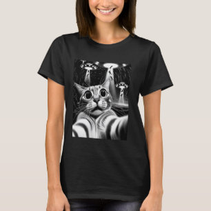 T-shirt Invasion de chats OVNI Mème de chat drôle Rétro Ch