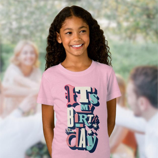 T-Shirt Invitation de fête d'anniversaire (Créateur téléchargé)