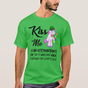 T-shirt Irish Kiss Me Je suis comptable ou Unicorn St Part