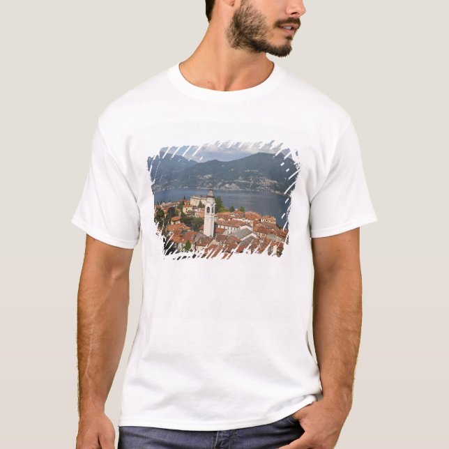 T-shirt Italie, Province de Côme, Menaggio. Vue sur la vil (Devant)