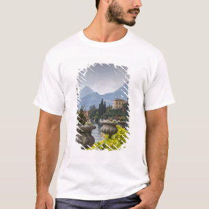 T-shirt Italie, province de Lecco, Varenna. Villa Monaster