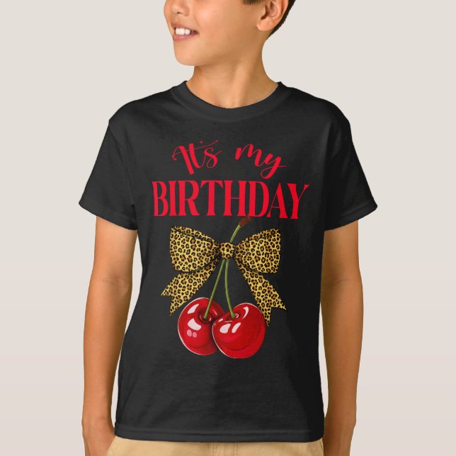 T-shirt It's My Birthday Cute Cherry Leopard Coquette Bow  (Devant)