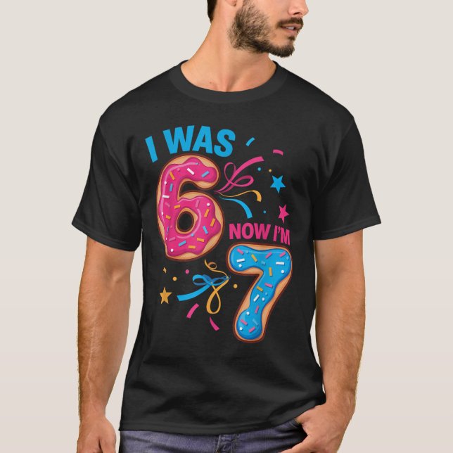 T-shirt J'ai eu 7 ans pour mon anniversaire J'avais 6 ans  (Devant)