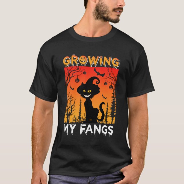 T-shirt J'ai grandi mes crocs effrayant chat noir Citrouil (Devant)