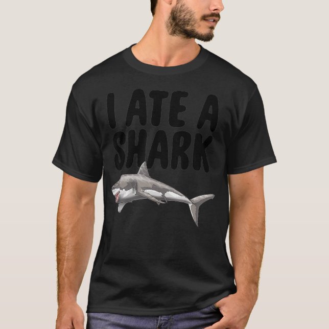 T-shirt J'Ai Mangé Un Tee De Requin Drôle Femmes Célébrati (Devant)