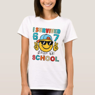 T-shirt J'ai survécu 67 jours d'école drôle 67 mème étudia