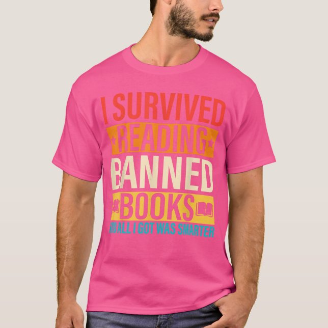T-shirt J'ai survécu à la lecture de livres interdits aux  (Devant)