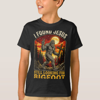 T-shirt J'ai trouvé Jésus qui cherchait encore Bigfoot