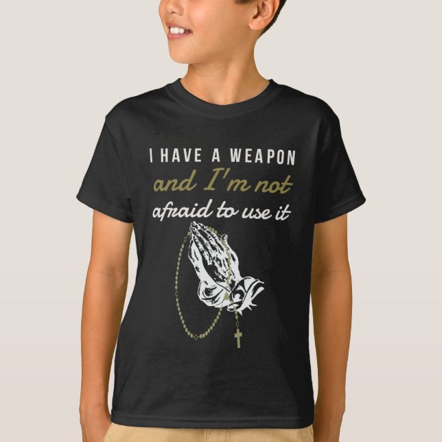 T-shirt J'ai une conception catholique de chapelet d'arme (Devant)