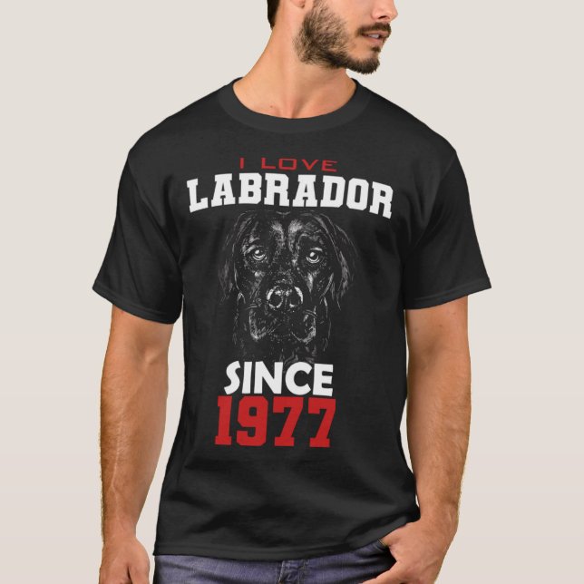 T-shirt J'aime le labrador depuis 1977 (Devant)