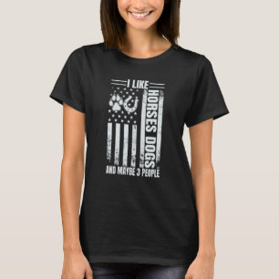 T-shirt J'Aime Les Chevaux Chiens Et Peut-être 3 Personnes