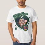 T-shirt J'aime ma Girfriend texte photo vert foncé y2k<br><div class="desc">Créez votre propre chemise I love my petite friend avec ce modèle chemise super coloré avec 2 photos dans d'immenses coeurs vert foncé et texte écrit à la main sur les couleurs rose et marron mettre en évidence. Cette chemise peut être un cadeau d'anniversaire frénétique et amusant. Forcez votre petit...</div>
