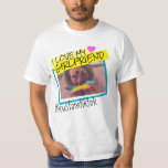 T-shirt J'aime ma petite amie photo texte personnalisé y2k<br><div class="desc">Créez votre propre J'aime ma petite amie texte photo personnalisé y2k T-shirt coloré avec votre texte manuscrit personnalisé et votre adresse de médias sociaux (instagram, tiktok, pinterest, youtube ou tout réseau que vous voudriez promouvoir). Colorful Collage Vibrant Design, tous les éléments de design graphique peuvent être dans n'importe quelle couleur....</div>