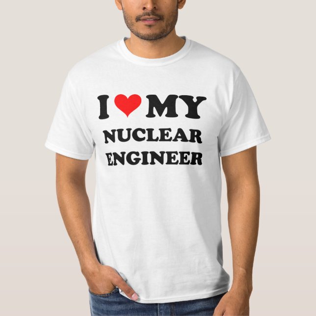 T-shirt J'aime mon ingénieur nucléaire (Devant)