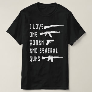 T-shirt J'Aime Une Femme Plusieurs Armes À Feu, Propriétai