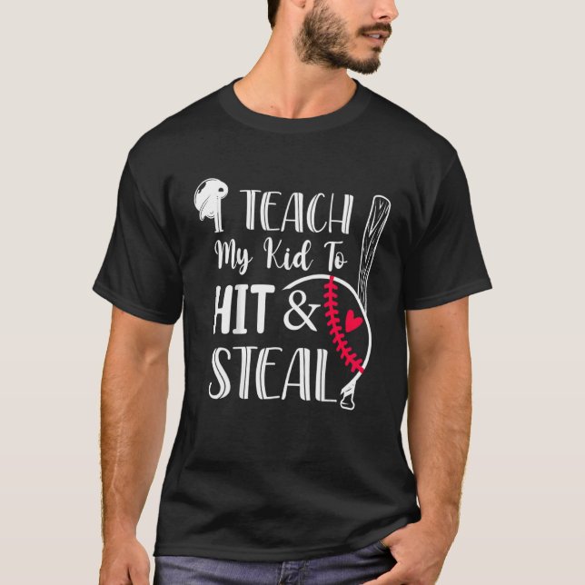 T-shirt J'Apprends À Mon Enfant À Frapper Et Voler Le Soft (Devant)