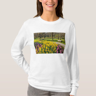 T-shirt Jardin de fleurs de saison printanière