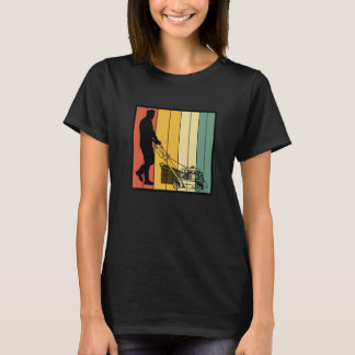 T-shirt Jardinage de tondeuse de laiton rétro