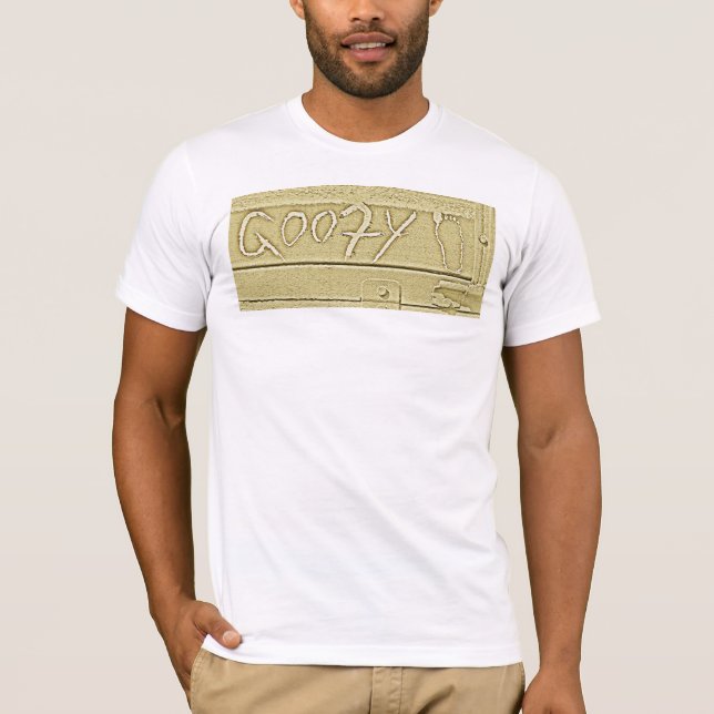T-shirt Jaune surfant d'or de pied maladroit de planche de (Devant)