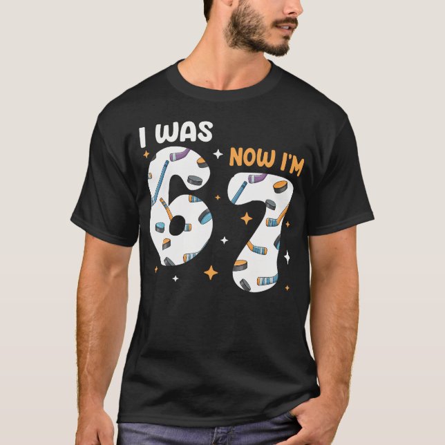 T-shirt J'avais 6 ans maintenant j'ai 7 ans Hockey (Devant)