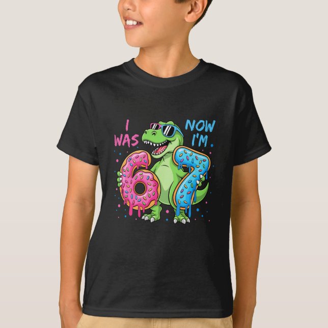 T-shirt J'avais six ans maintenant j'ai sept ans dinosaure (Devant)