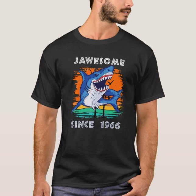 T-shirt Jawsome Awesome depuis 1966 Sharks Sea Ocean Fans  (Devant)