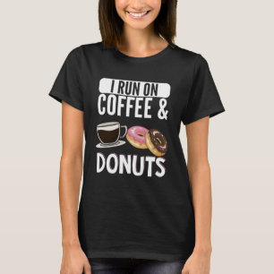 T-shirt Je cours sur café et beignets de beignets de beign