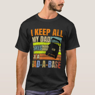 T-shirt Je Garde Tout Mon Père Plaisanter Dans Un Papa Un