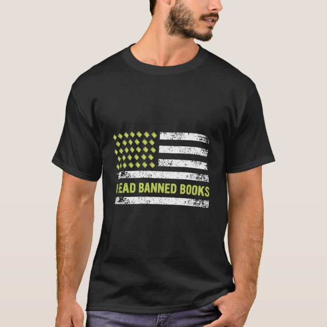 T-shirt Je Lis Livres Interdits Retro Usa Drapeau Lecture  (Devant)