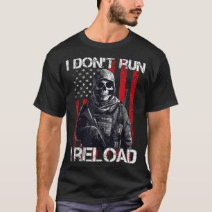 T-shirt Je ne cours pas, je recharge, drapeau américain po