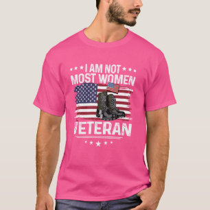 T-shirt Je ne suis pas la plupart des femmes Vétérinaire c