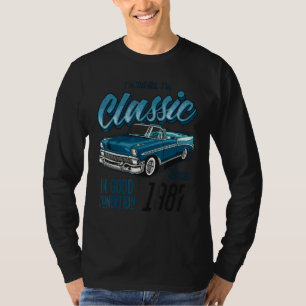 T-shirt Je ne suis pas vieux, je suis une voiture classiqu
