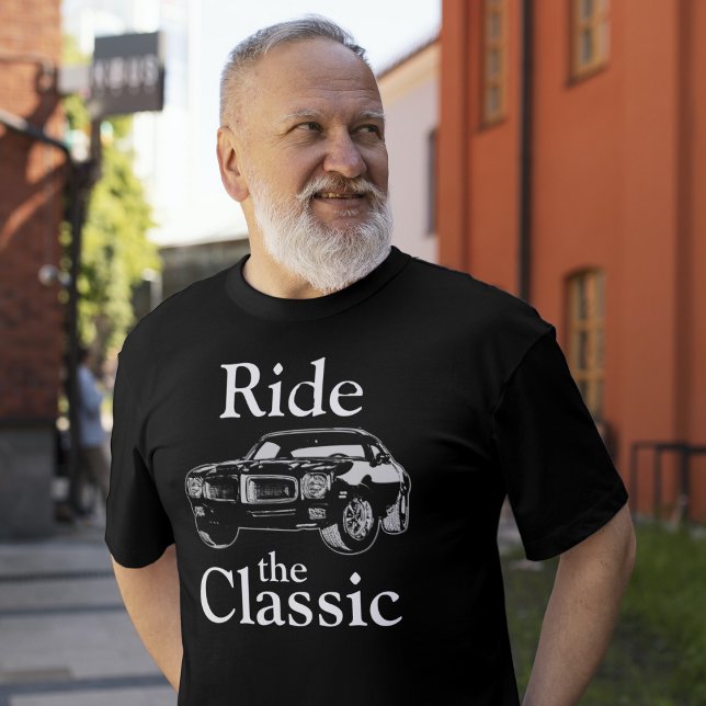 T-shirt Je ne suis pas Vieux Ride l'anniversaire de père d (Créateur téléchargé)