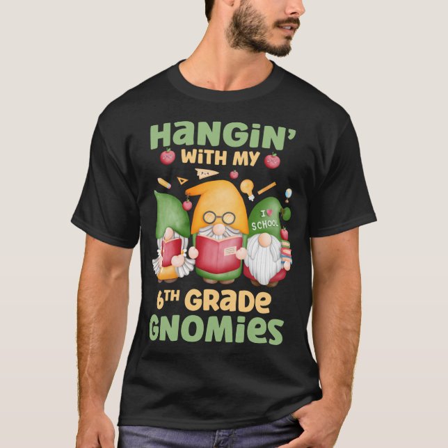 T-shirt Je Passe Avec Mon PICU Infirmière Gnomes Ugly Xmas (Devant)