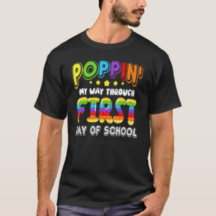 T-shirt Je Passe Mon Chemin À Travers Le Premier Jour D'Éc