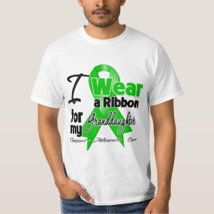 T-shirt Je porte un ruban vert pour ma petite-fille