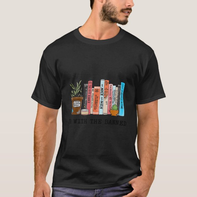 T-shirt Je Suis Avec Les Livres Interdits Que J'Ai Lu Des  (Devant)