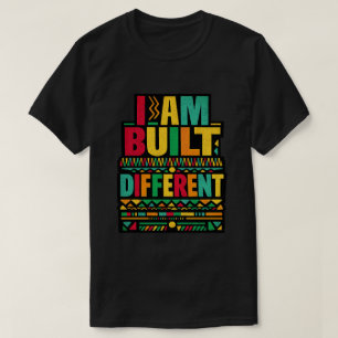 T-shirt Je suis construit différemment Typographie Rétro